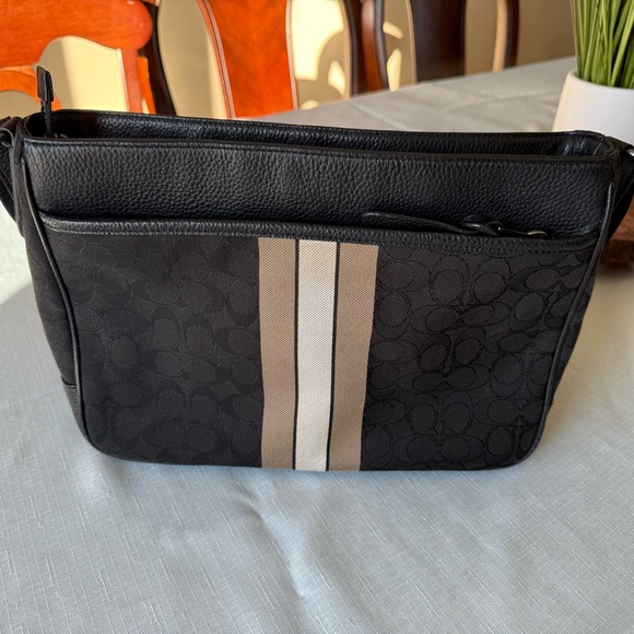 COACH Thompson Crossbody In Signature Jacquard With Varsity Stripe-unisex - Picture 3 of 17